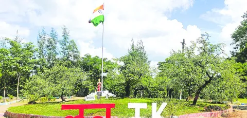 ‘జమ్మి’వనం..
