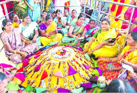 సిద్ధిధాత్రి నమోస్తుతే..