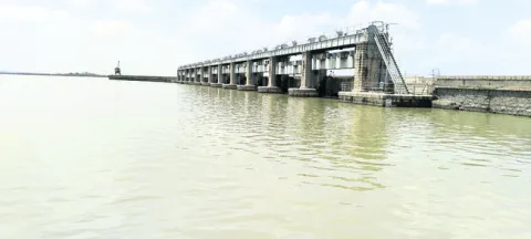 వందేళ