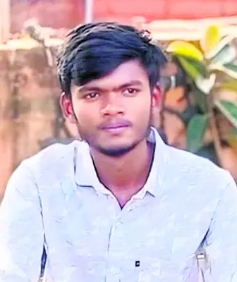 చికిత్స పొందుతూ  యువకుడు మృతి