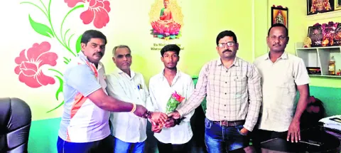 రాష్ట్రస్థాయి ఫుట్‌బాల్‌ జట్టుకు మదనపల్లె విద్యార్థి ఎం