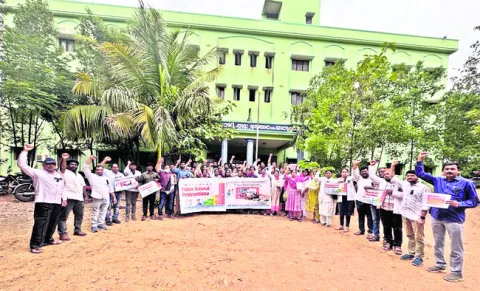 కొనసాగుతున్న డాక్టర్ల సమ్మె 