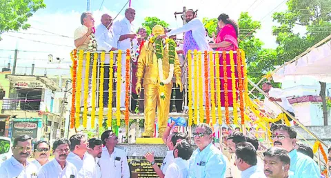బిరుదు రాజమల్లు ఆశయ సాధనకు కృషి 