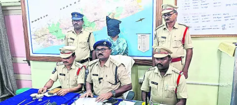 చోరీ సొత్తు స్వాధీనం 