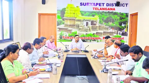 రాజకీయ పార్టీలు సహకరించాలి
