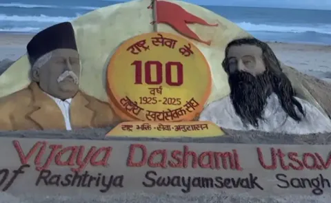 Sudarshan Pattnaik Pays Tribute to RSS Founders Through Sand ART