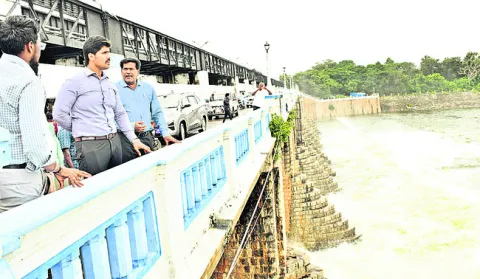 పూండి రిజర్వాయర్‌ సందర్శన 