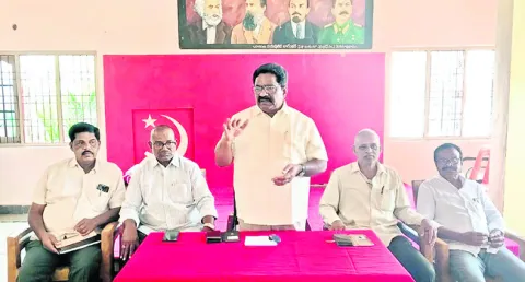 సమస్యల పరిష్కారానికి కృషి చేయాలి