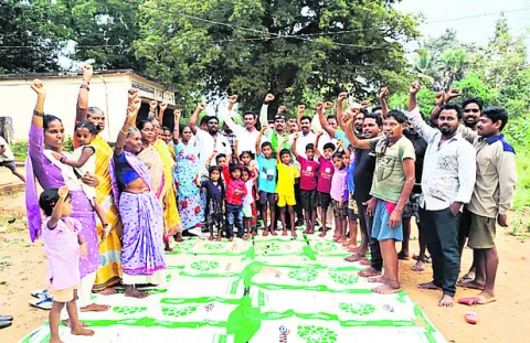 ఆదివాసీ గ్రామాల్లో మౌలిక సదుపాయాలు కల్పించాలి