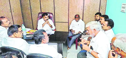‘కోటి సంతకాలు’ త్వరగా పూర్తి చేయాలి 