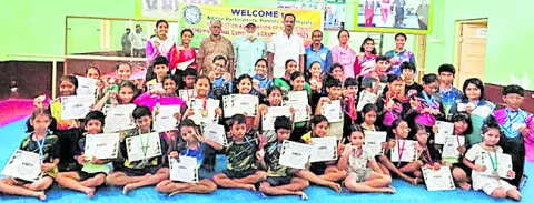 ముగిసిన జిల్లా స్థాయి జిమ్నాస్టిక్స్‌ టోర్నీ