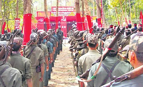 Maoist party fires on Mallojula, Asanna surrender