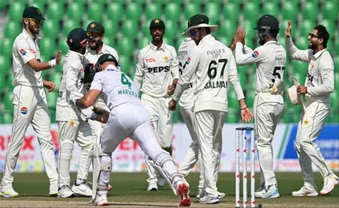 PAK VS SA 2nd Test: South Africa Trail By 148 Runs At Day 2 Stumps8
