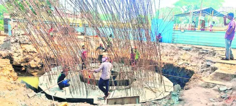 జాతర నాటికి.. పనులు పూర్తయ్యేనా?