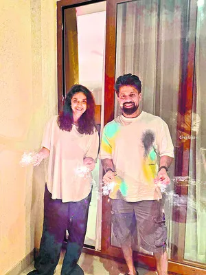 తొలి దీపావళి మూడ్‌లో కీర్తీసురేశ్‌ 