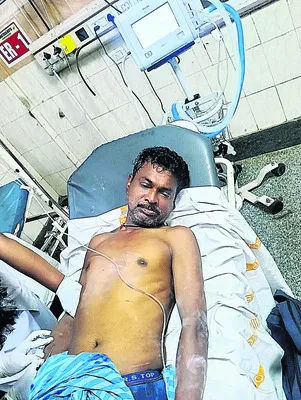 చెస్‌ పోటీల పోస్టర్‌ ఆవిష్కరణ 