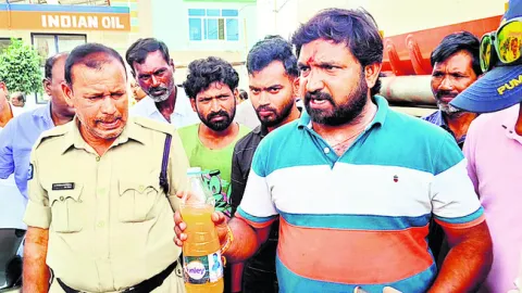 గుత్తిలో కల్తీ పెట్రోల్‌ కలకలం 