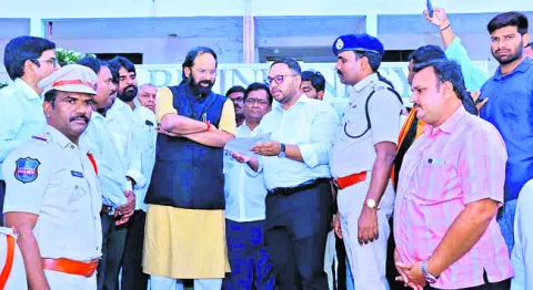 జాబ్‌మేళా విజయవంతానికి సహకరించాలి