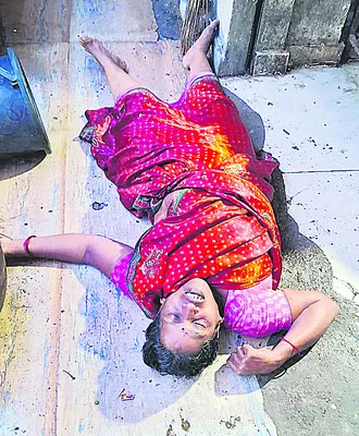 అనుమానాస్పద స్థితిలో  మహిళ మృతి