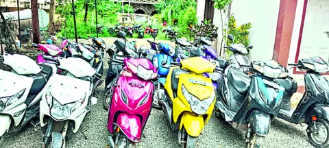 అంతర్రాష్ట్ర బైక్ దొంగల అరెస్ట్