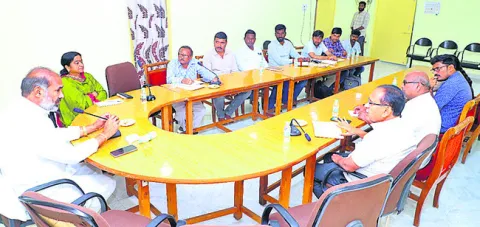 శృంగేరి స్వామిజీ సూచనల మేరకే ఆలయ అభివృద్ధి