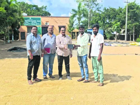 రైతులకు ఇబ్బందులు లేకుండా చూడాలి 