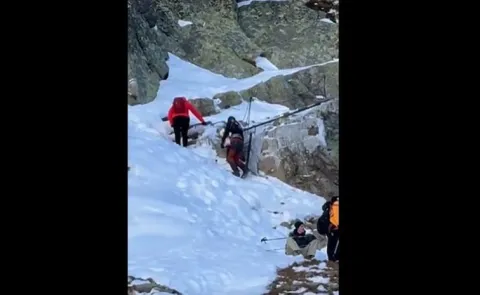 Couple Tries To Climb Mount Rysy With Baby Later Happend This Viral