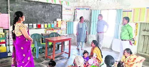 చిన్నారుల ఆలనా.. పాలన