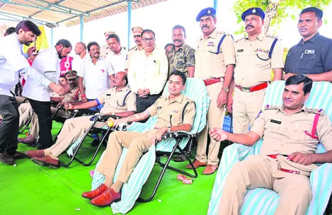 అమరవీరుల త్యాగాలు చిరస్మరణీయం