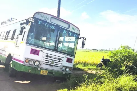 డ్రంక్‌ అండ్‌ డ్రైవ్‌ కేసులో జైలు శిక్ష, జరిమానా