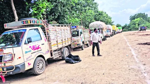 పత్తి కొనుగోళ్లలో సాంకేతిక సమస్య