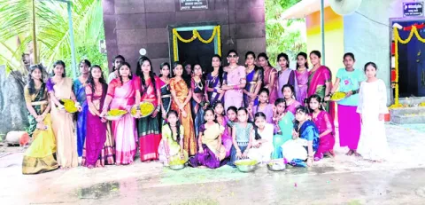 రియల్టర్‌కు కత్తిపోట్లు