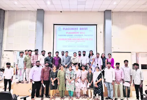 క్యాంపస్‌ ఇంటర్వ్యూలకు స్పందన