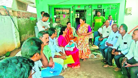 పిఠాపురం వైద్యులపై విచారణ జరపాలి