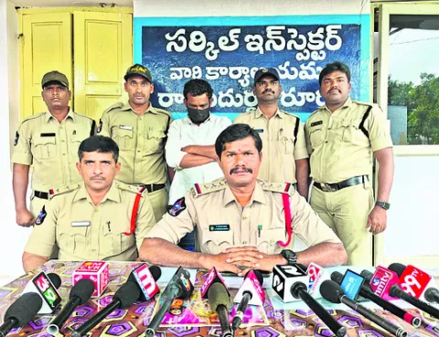 మద్యం తాగేందుకు  డబ్బు ఇవ్వలేదనే హత్య 