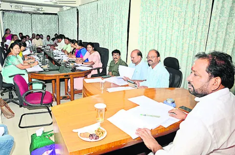 రెండు గంటల్లోనే 217 అంశాలపై చర్చ!