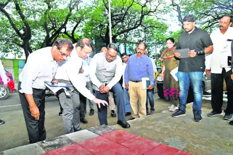 సీఐఐ సదస్సుకు నగరాన్ని సుందరీకరించండి