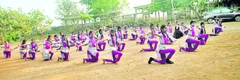 కరాటే శిక్షణ.. ఆత్మరక్షణ 