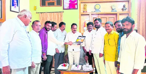 క్రీడాకారులు రిజిస్ట్రేషన్‌ చేసుకోవాలి