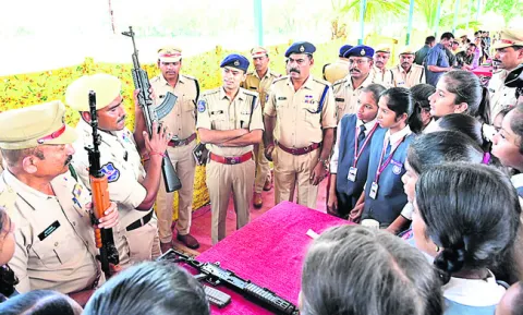 ప్రజాహిత కార్యక్రమాల్లో పాల్గొనాలి