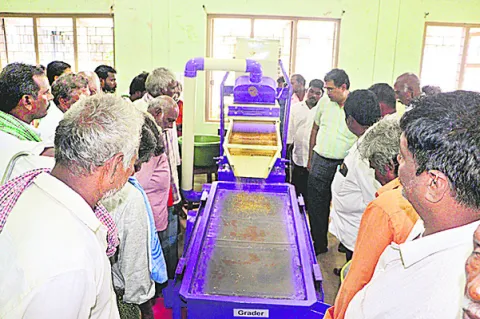 ప్రాసెసింగ్ యూనిట్లపై అవగాహన పెంచాలి