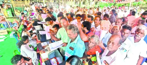 మీతో స్టాలిన్‌కు పోటెత్తిన జనం 