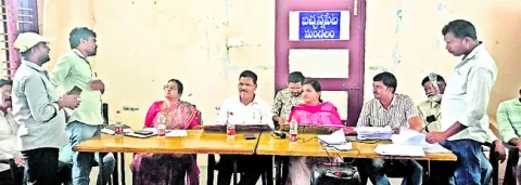 అక్రమాలు జరగకుండా చూడాలి