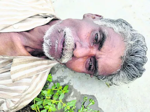 సీటీఎం రైల్వే స్టేషన్‌లో గుర్తు తెలియని వ్యక్తి మృతదేహం