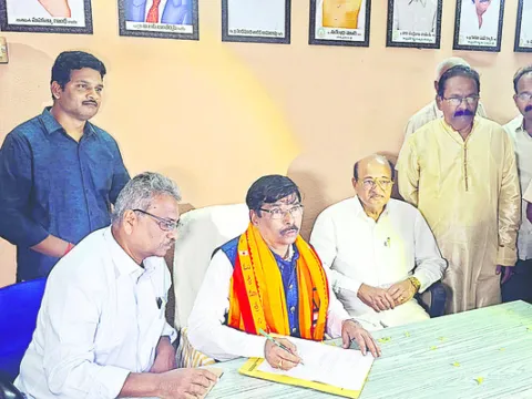 తెలుగు విశ్వ విద్యాలయానికి పూర్వ వైభవం