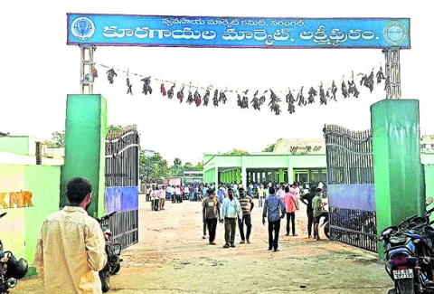 టెండర్ల దందా!