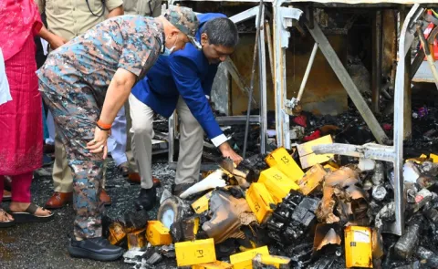 Phones Blast Cause In Kurnool Bus Fire Accident Incident1
