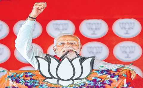 PM Narendra Modi first rally itself cleared the strategy for Mission Bihar