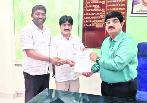 వైద్యులను నియమించండి