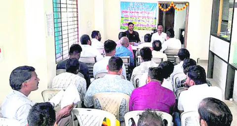 నిబంధనల ప్రకారం తూకం వేయాలి